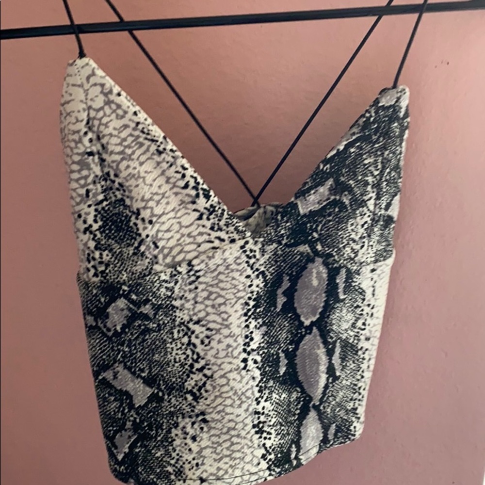Misguided fancy top